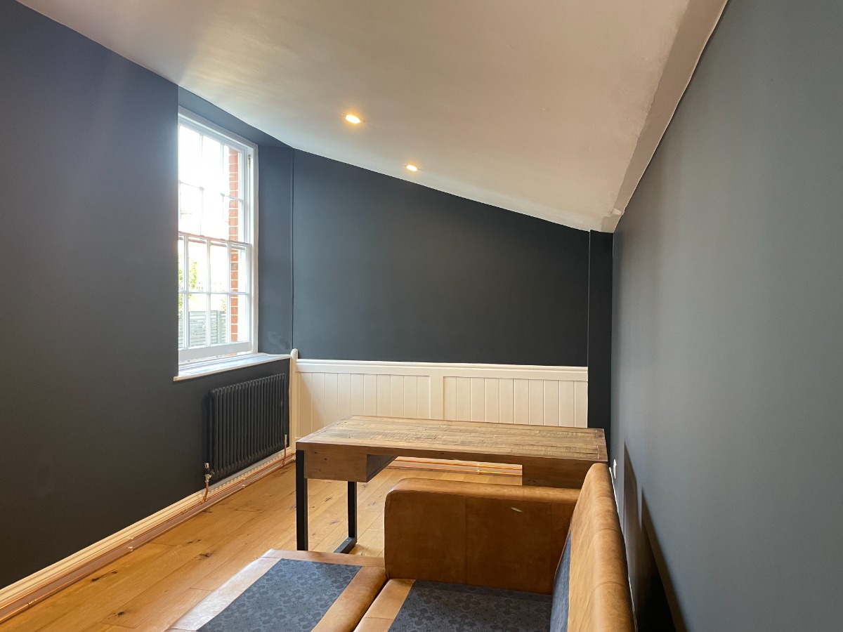 Painter and Decorator: Image 5